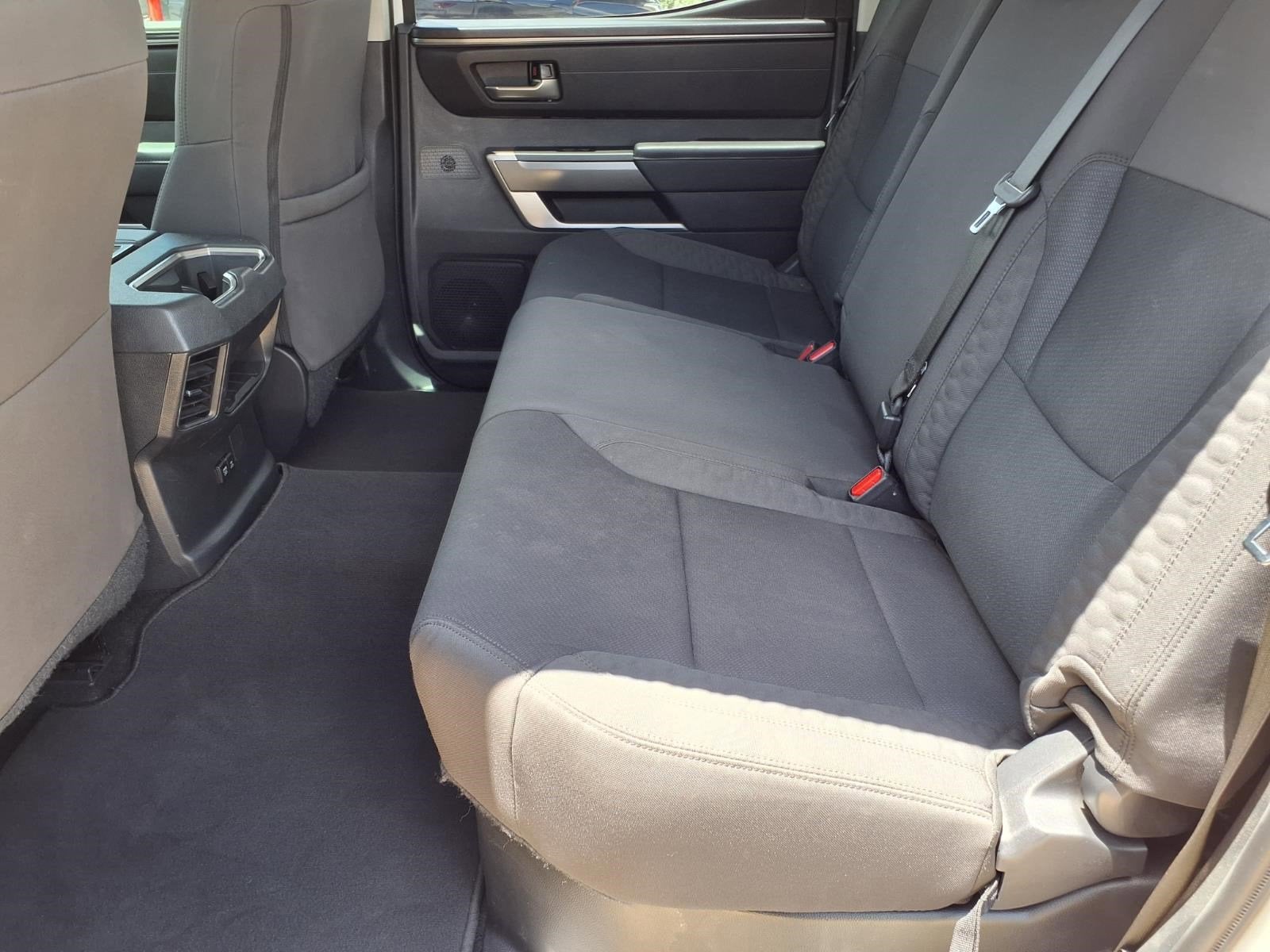 2024 Toyota Tundra 4WD SR5