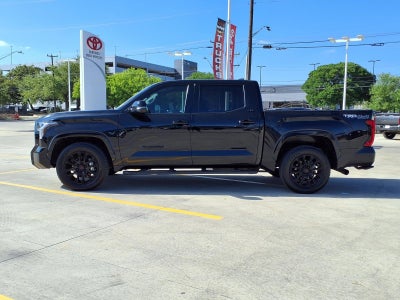 2024 Toyota Tundra 4WD SR5