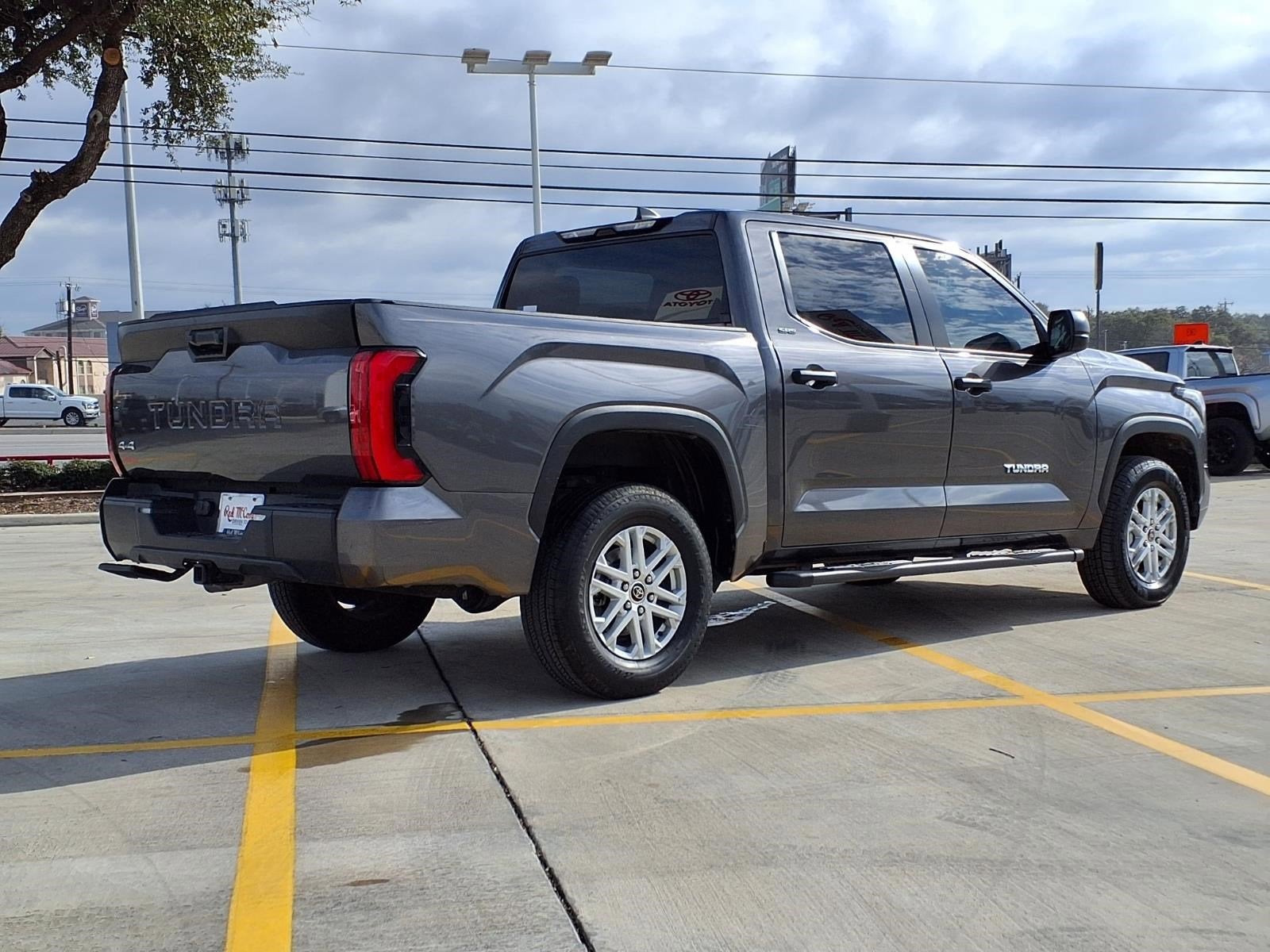 2024 Toyota Tundra 4WD SR5