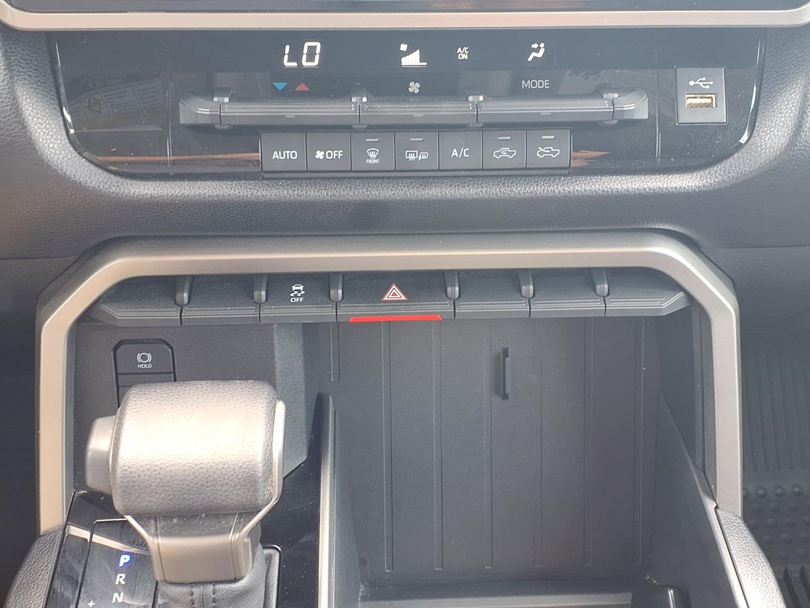 2023 Toyota Tundra 4WD SR5