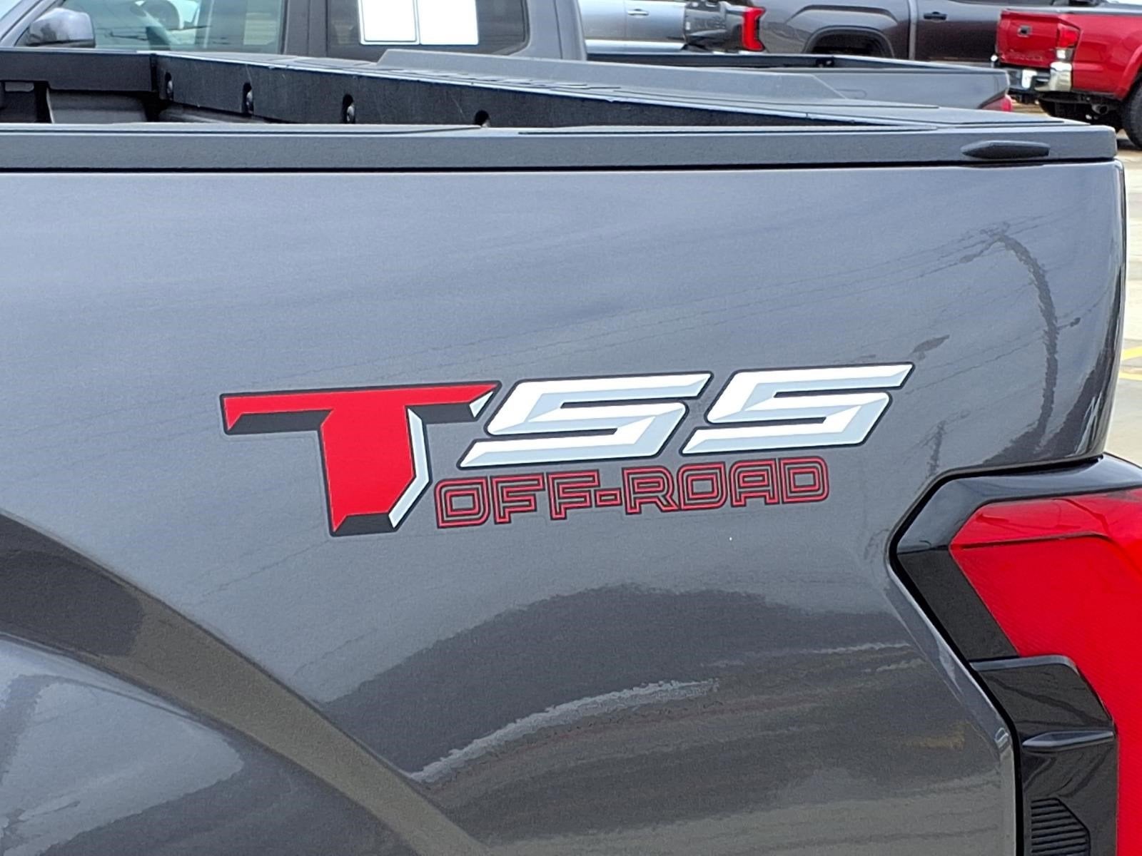 2023 Toyota Tundra 4WD SR5