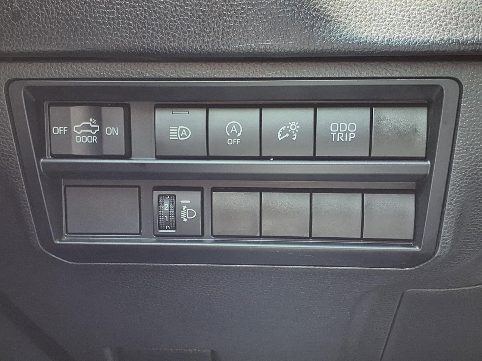 2023 Toyota Tundra 4WD SR5