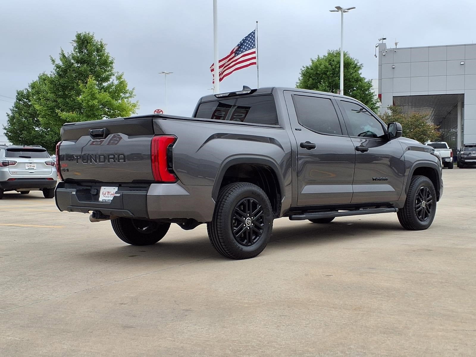2023 Toyota Tundra 4WD SR5