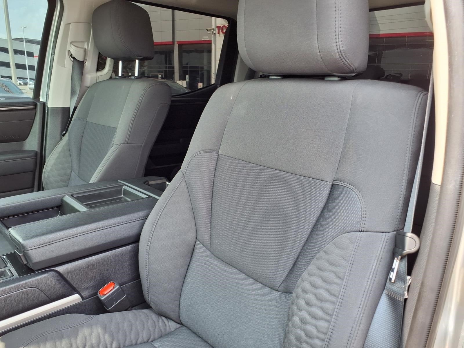 2023 Toyota Tundra 4WD SR5