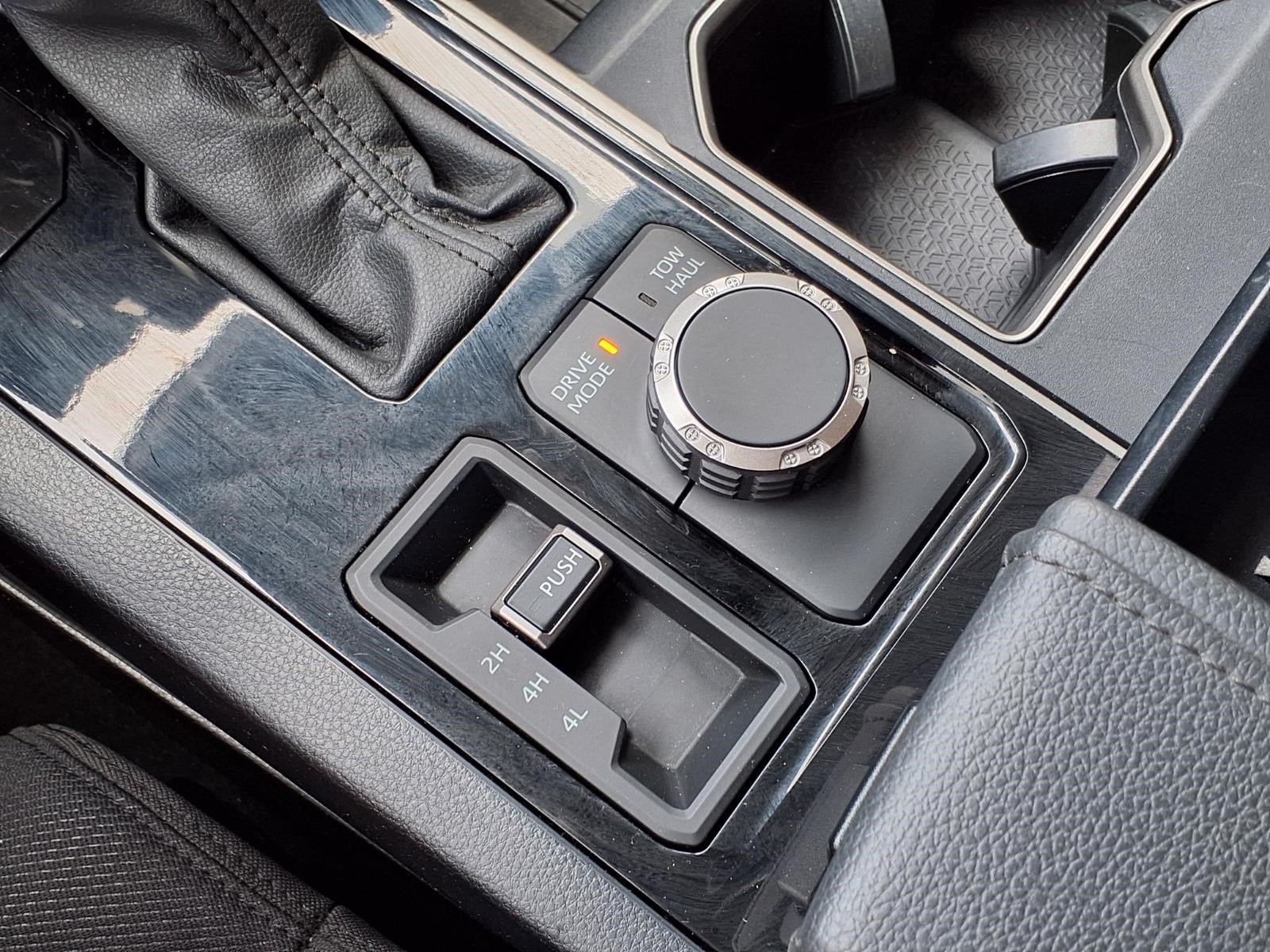 2023 Toyota Tundra 4WD SR5