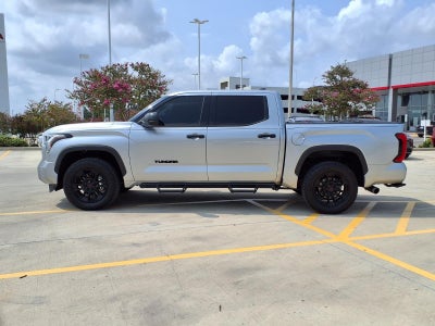 2023 Toyota Tundra 4WD SR5