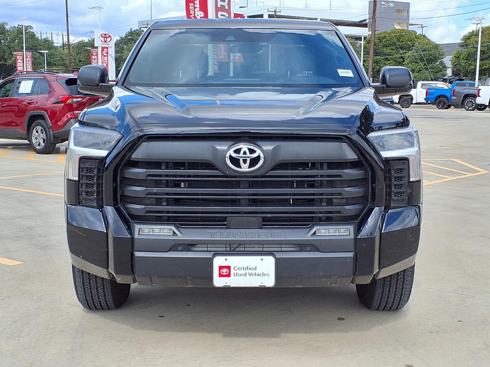 2025 Toyota Tundra 4WD SR5