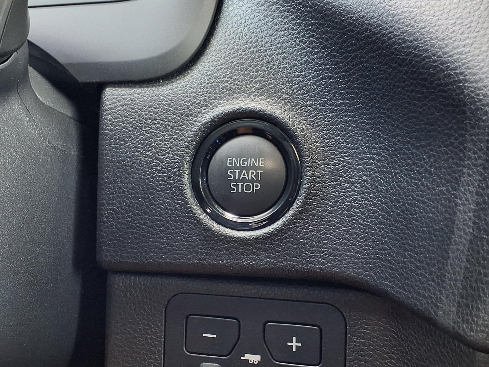 2026 Toyota Tundra 4WD SR5