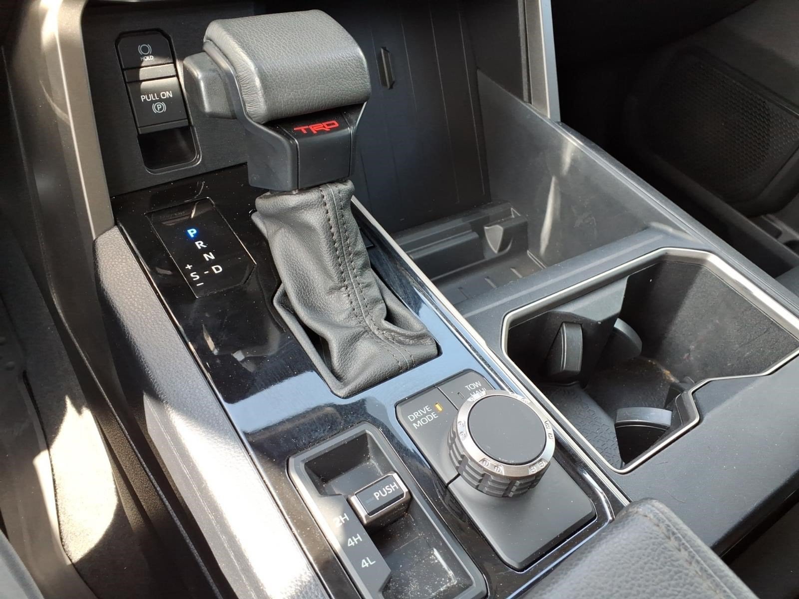 2023 Toyota Tundra 4WD SR5