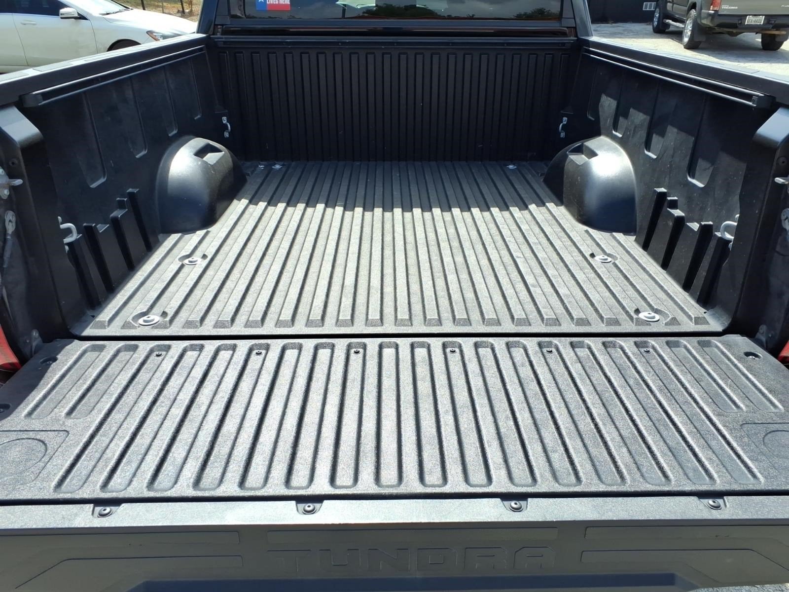 2023 Toyota Tundra 4WD SR5