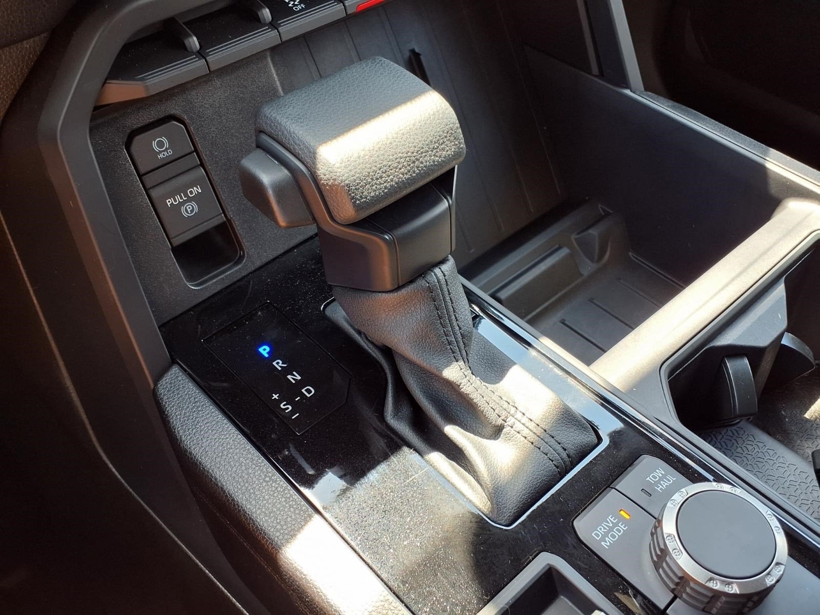 2026 Toyota Tundra 4WD SR5