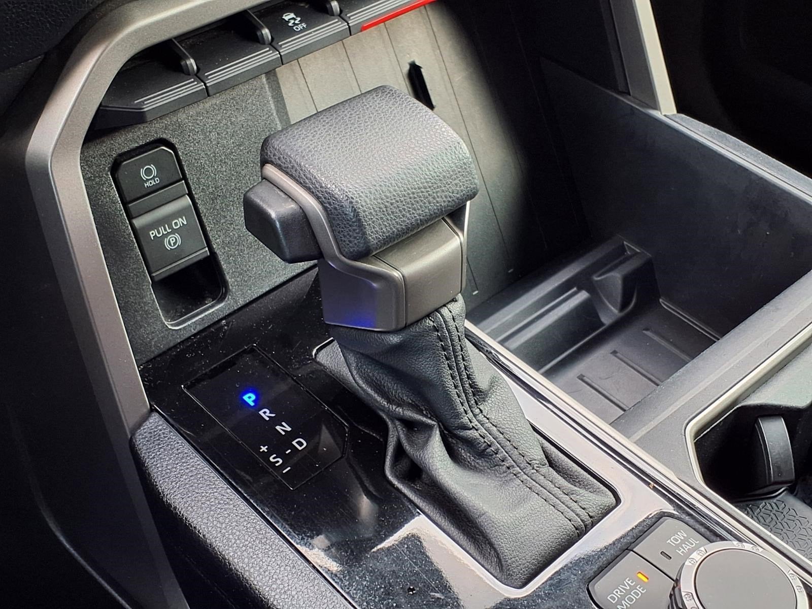 2023 Toyota Tundra 4WD SR5