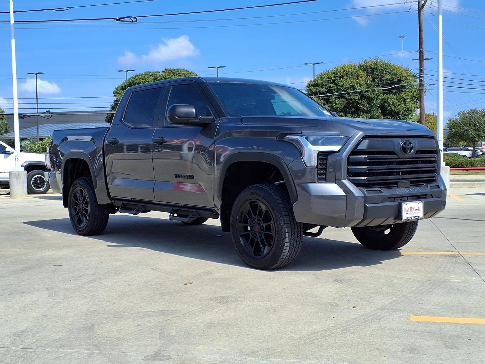 2025 Toyota Tundra 4WD SR5