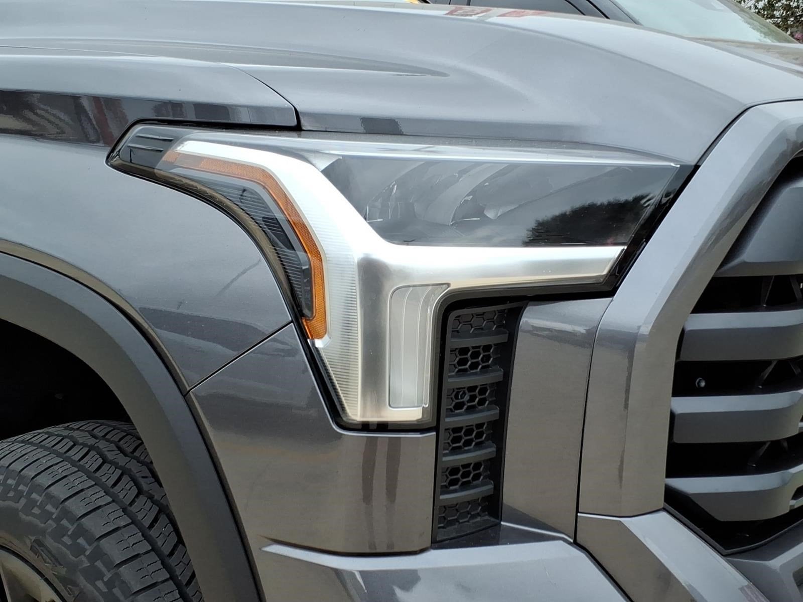 2025 Toyota Tundra 4WD SR5