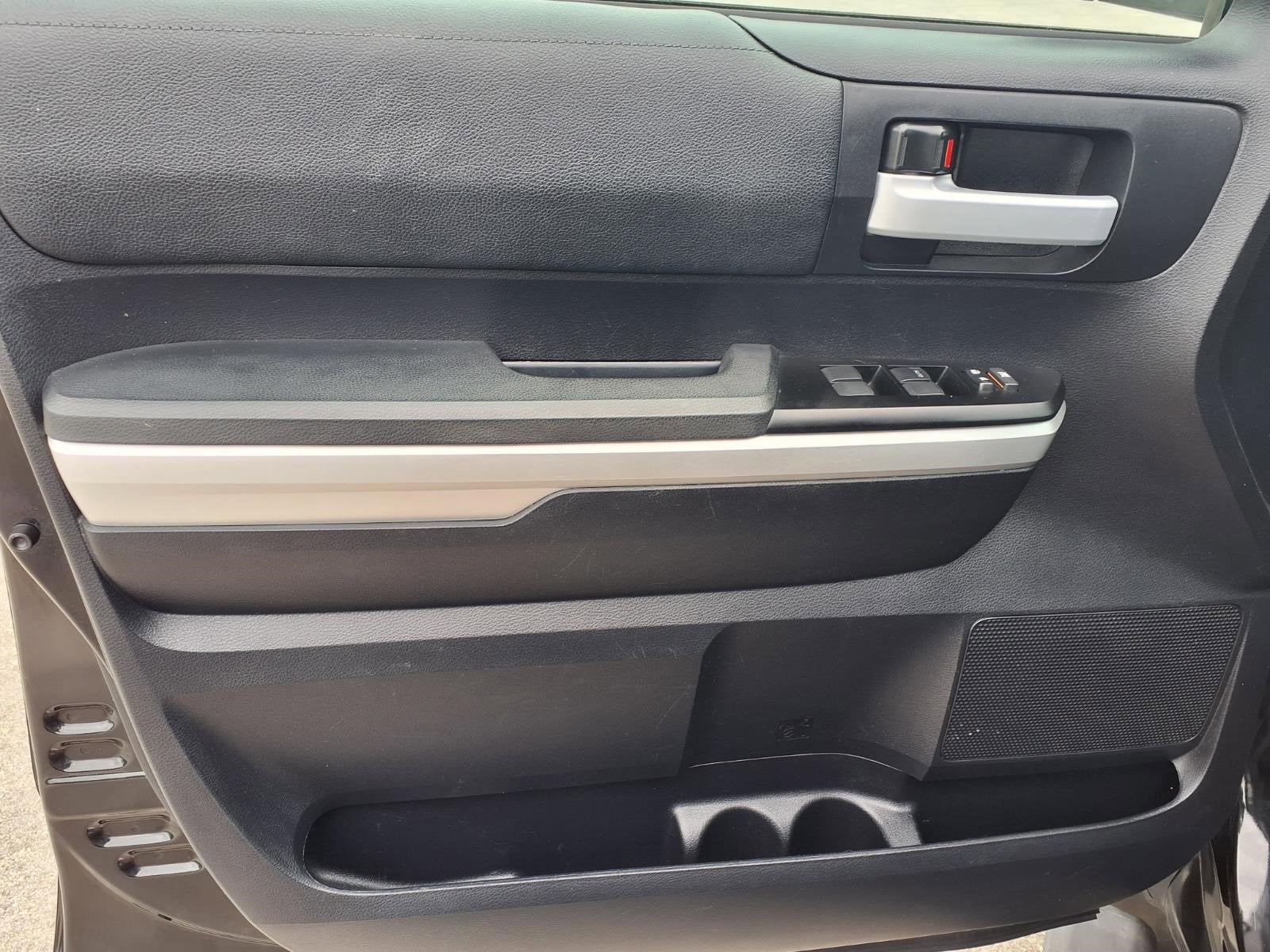 2016 Toyota Tundra 2WD Truck SR5