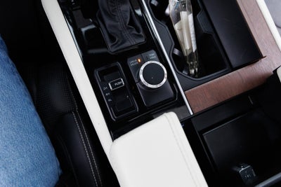 2023 Toyota Tundra 4WD Capstone Hybrid