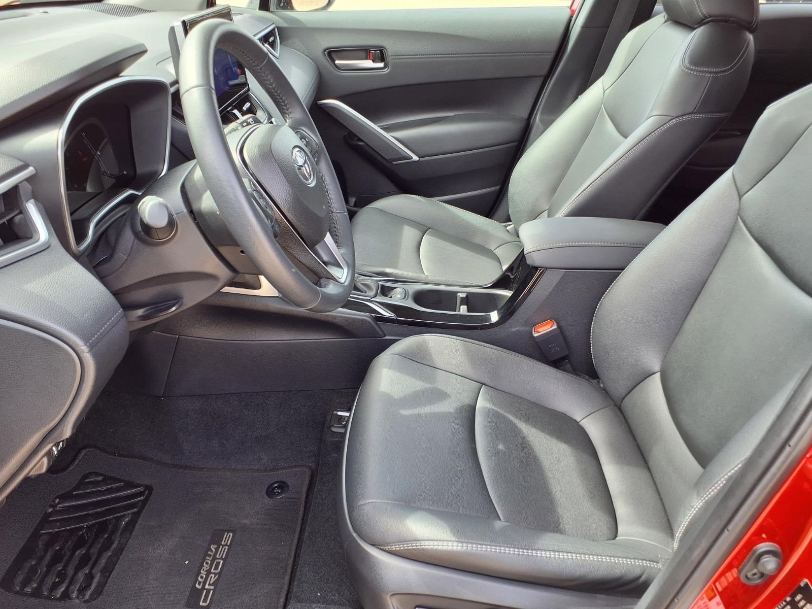 2024 Toyota Corolla Cross XLE