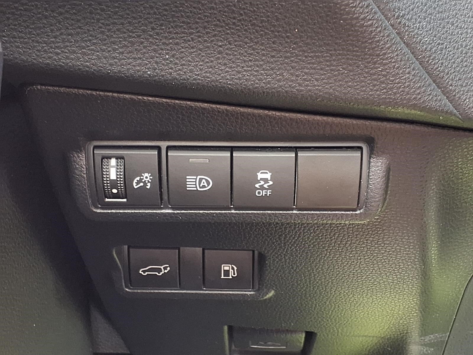 2023 Toyota Corolla Cross Hybrid XSE