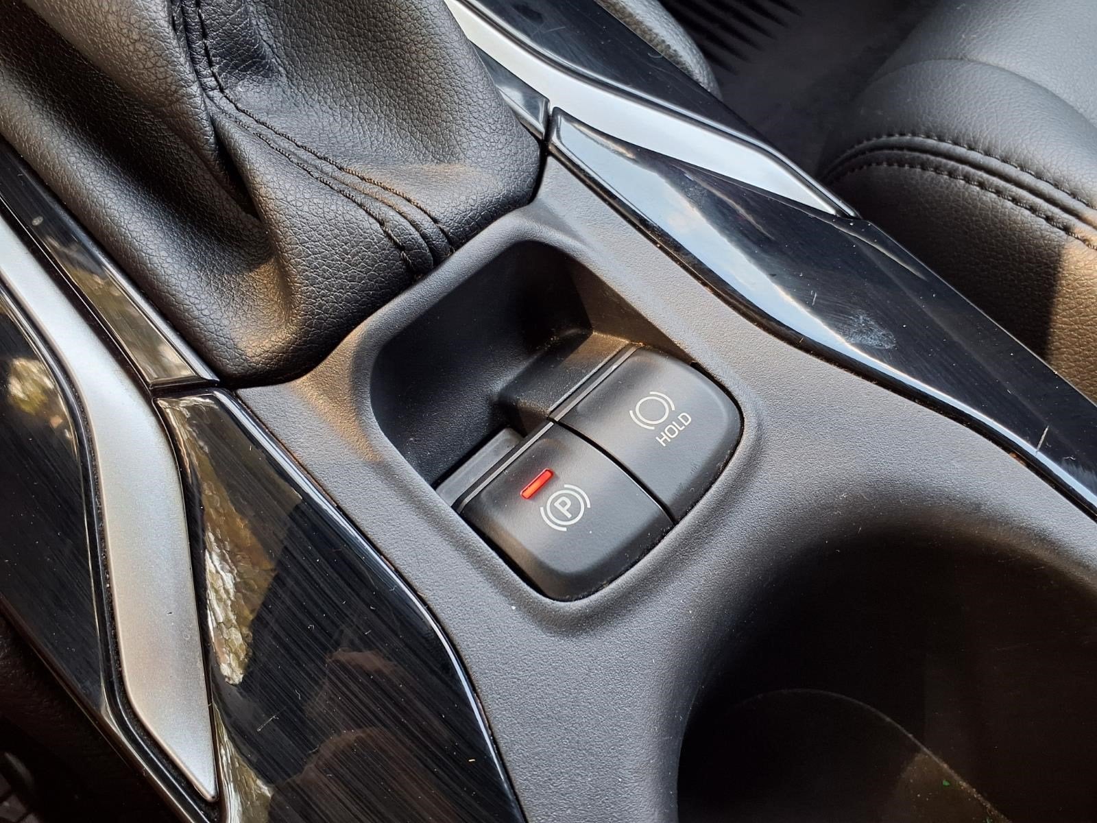 2023 Toyota Corolla Cross Hybrid XSE