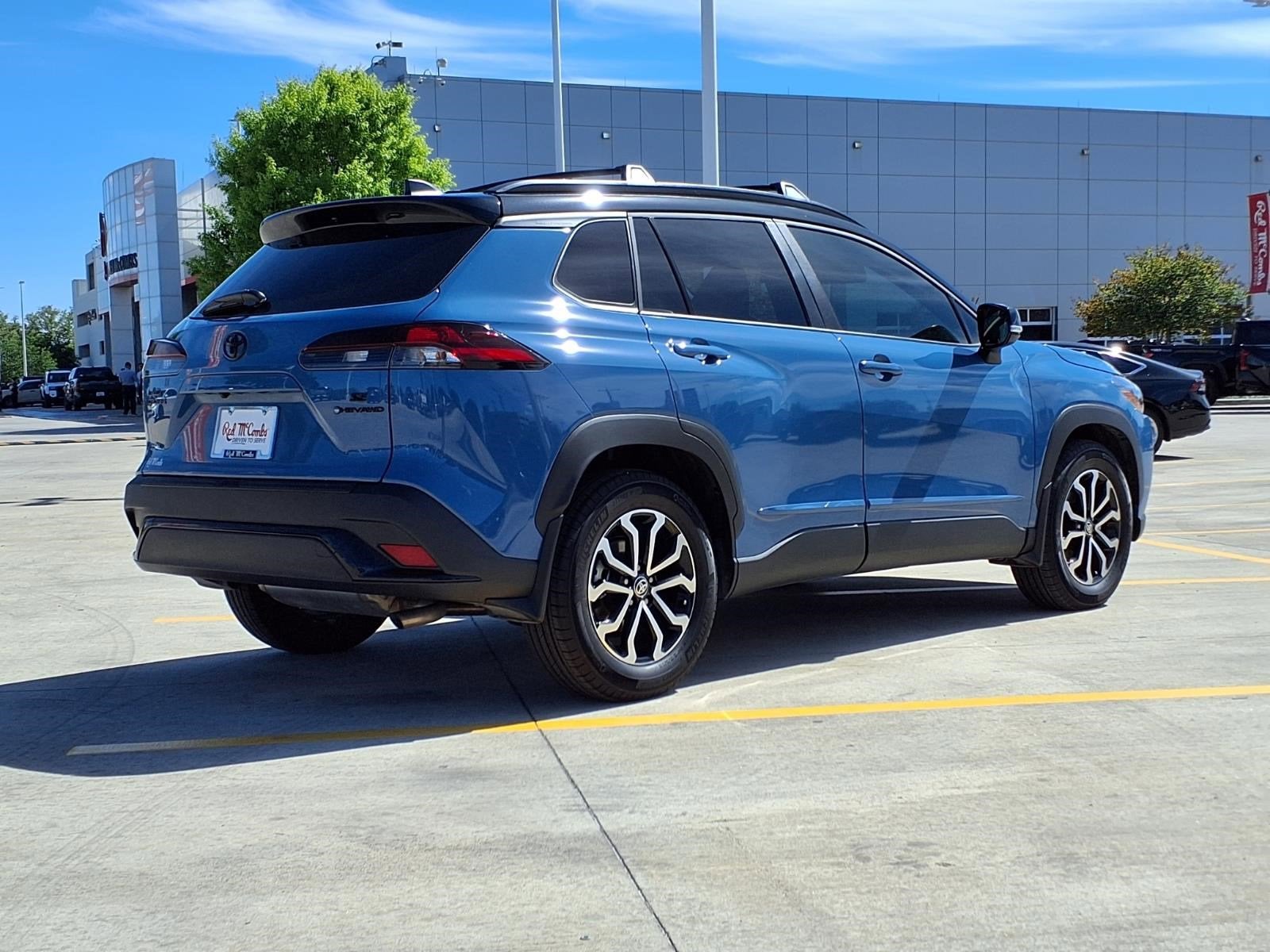 2026 Toyota Corolla Cross Hybrid SE