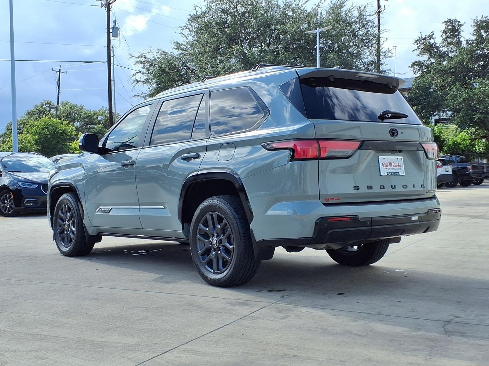 2025 Toyota Sequoia Platinum