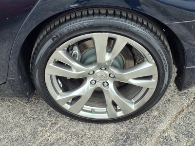 2016 INFINITI Q70L 4DR SDN V6 RWD