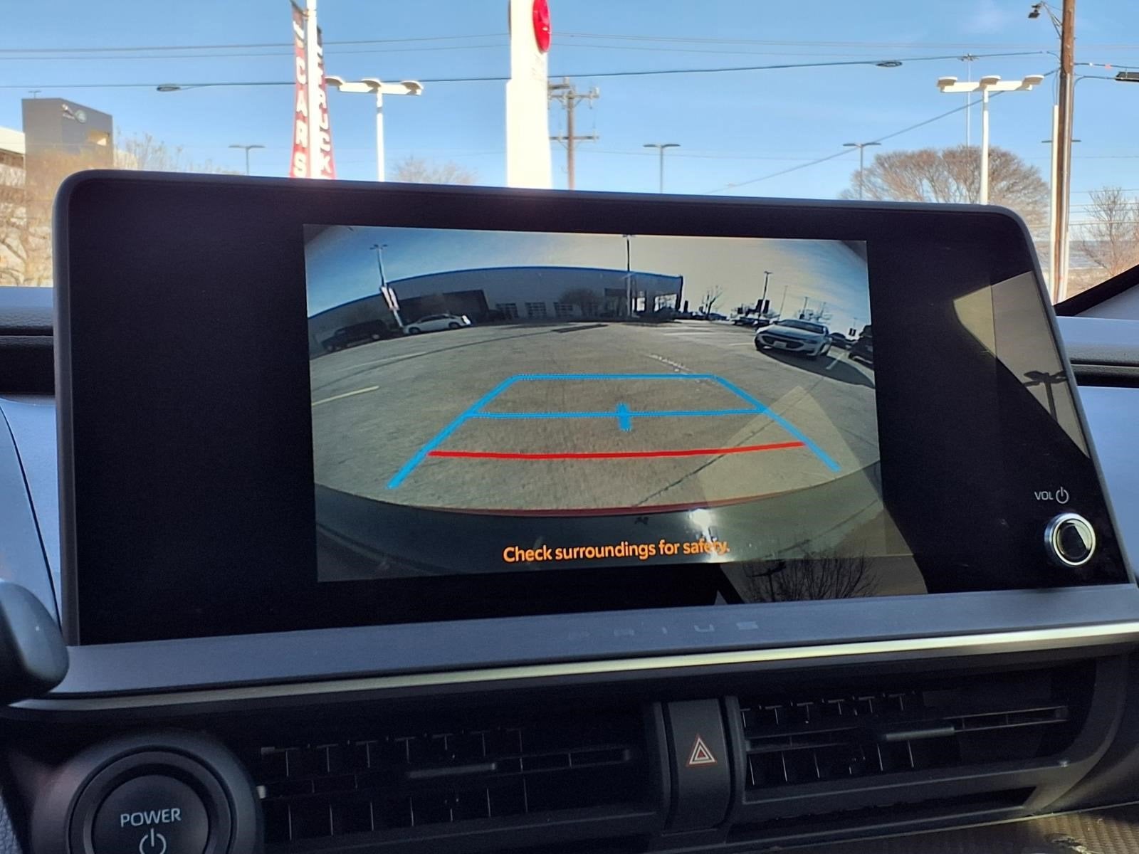 2025 Toyota Prius XLE