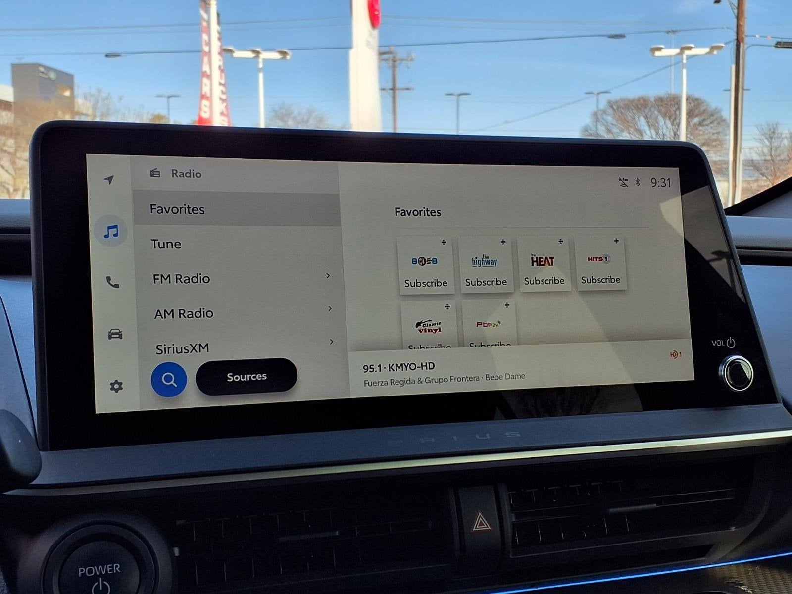 2025 Toyota Prius XLE