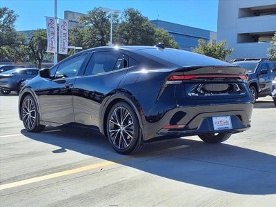 2025 Toyota Prius LE