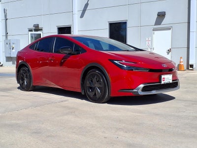 2026 Toyota Prius Plug-In Hybrid SE