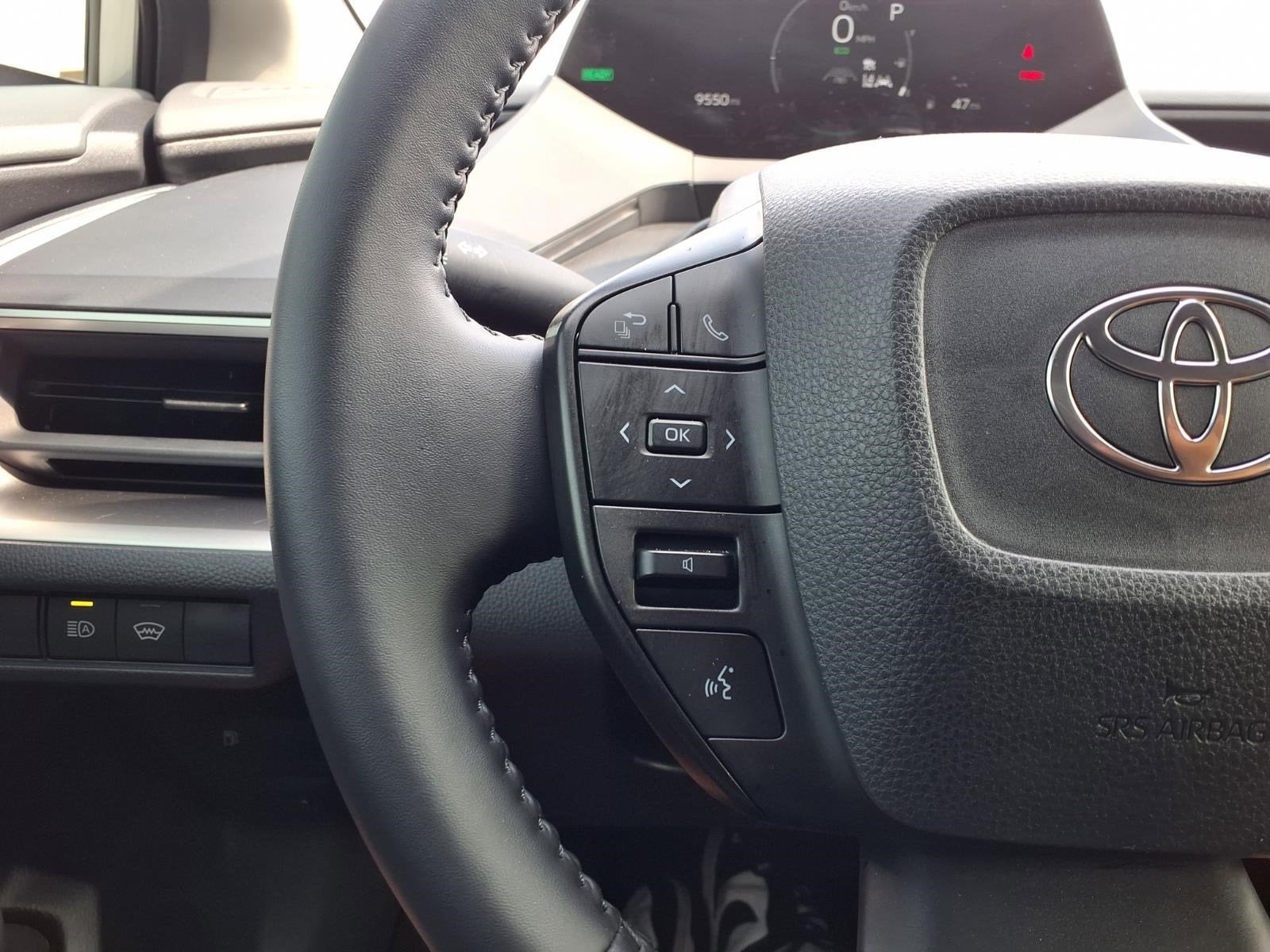 2025 Toyota Prius LE