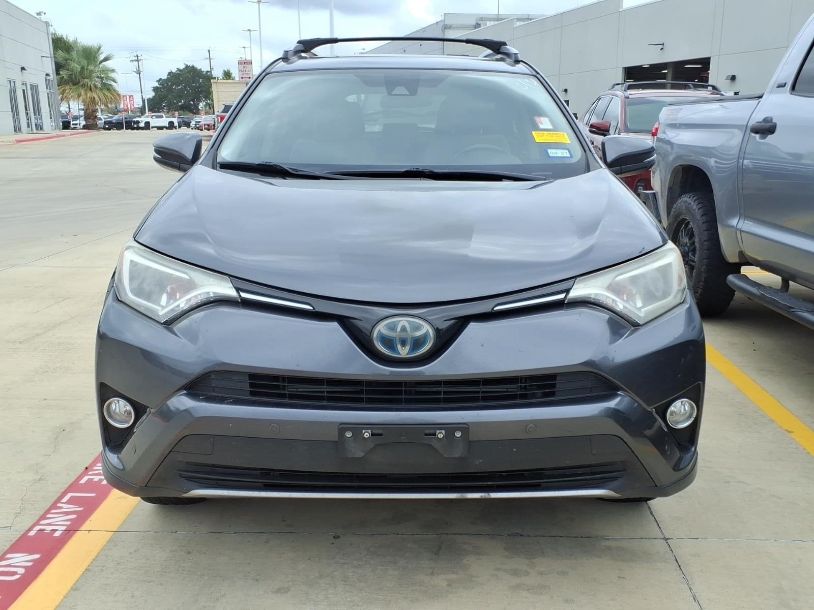 2018 Toyota RAV4 Hybrid XLE