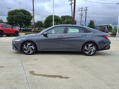 2025 Hyundai Elantra SEL Convenience