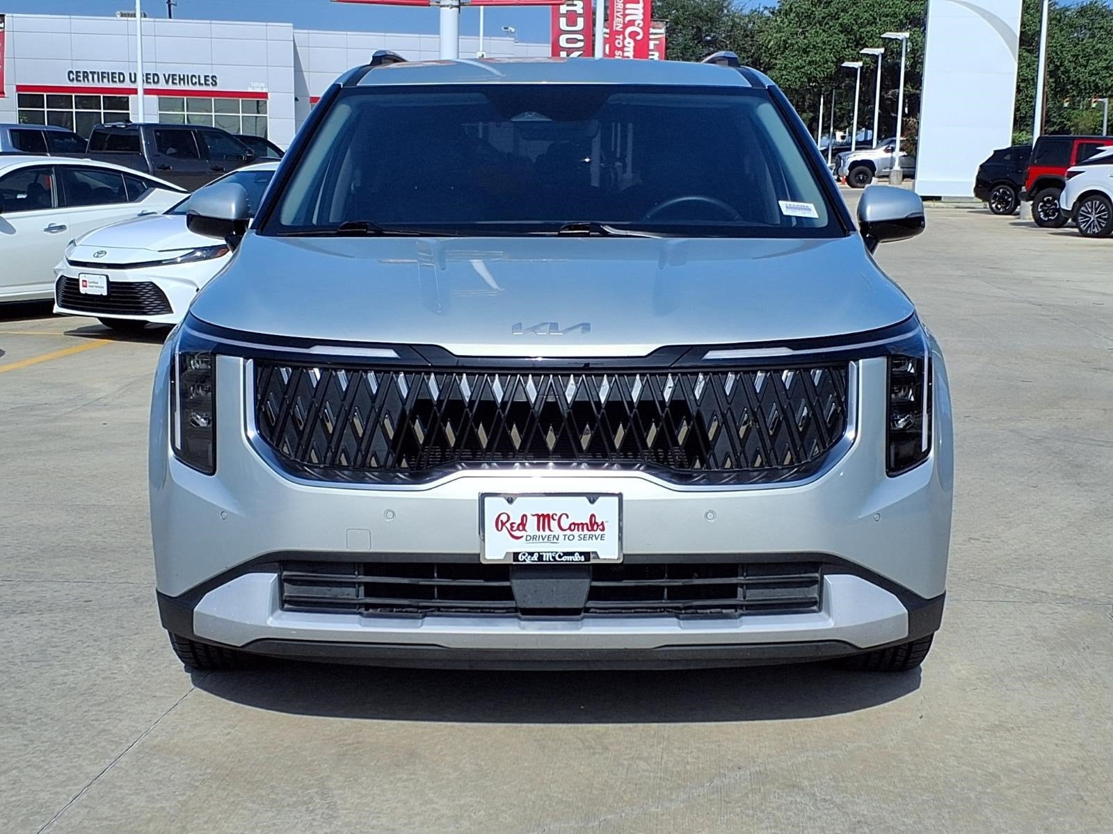 2025 Kia Carnival EX