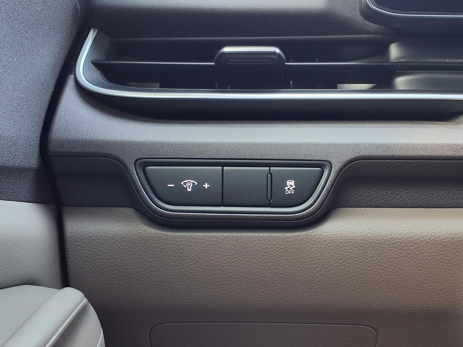 2025 Kia Carnival EX