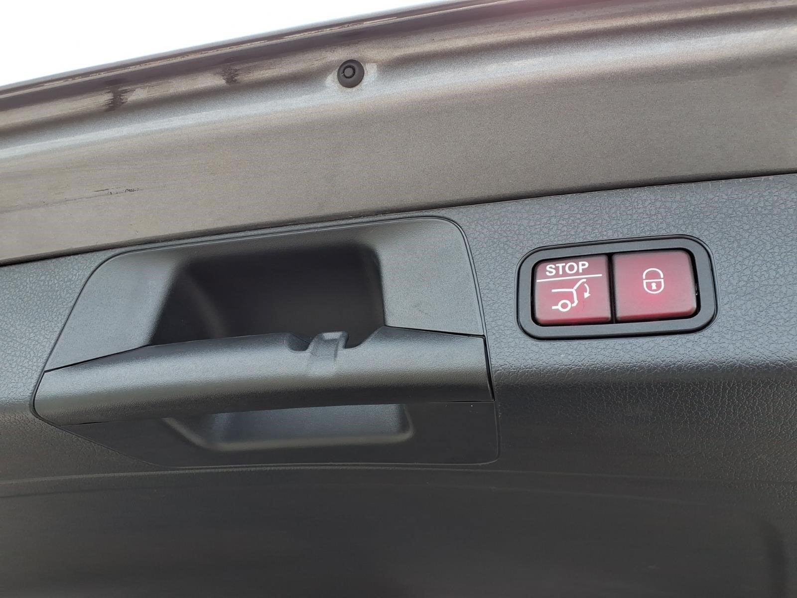 2023 Mercedes-Benz GLB GLB 250